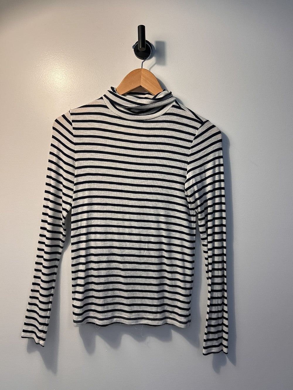 Aerie Top Small|4475