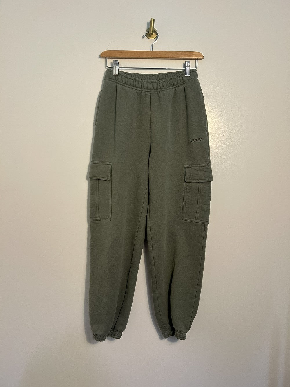 Aritzia Mega Fit Sweatpants 2XSmall|948