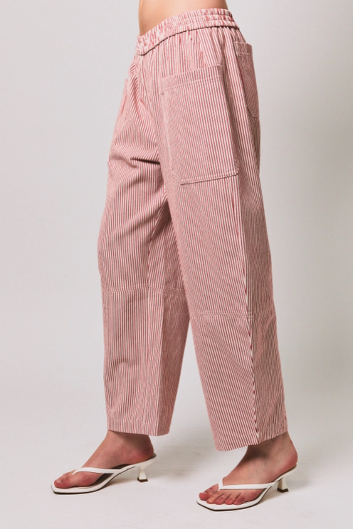Le Lis - Elastic Waist Big Pocket Barrel Pants|129