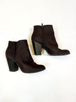 Boots (No Size Tag) 7|1326