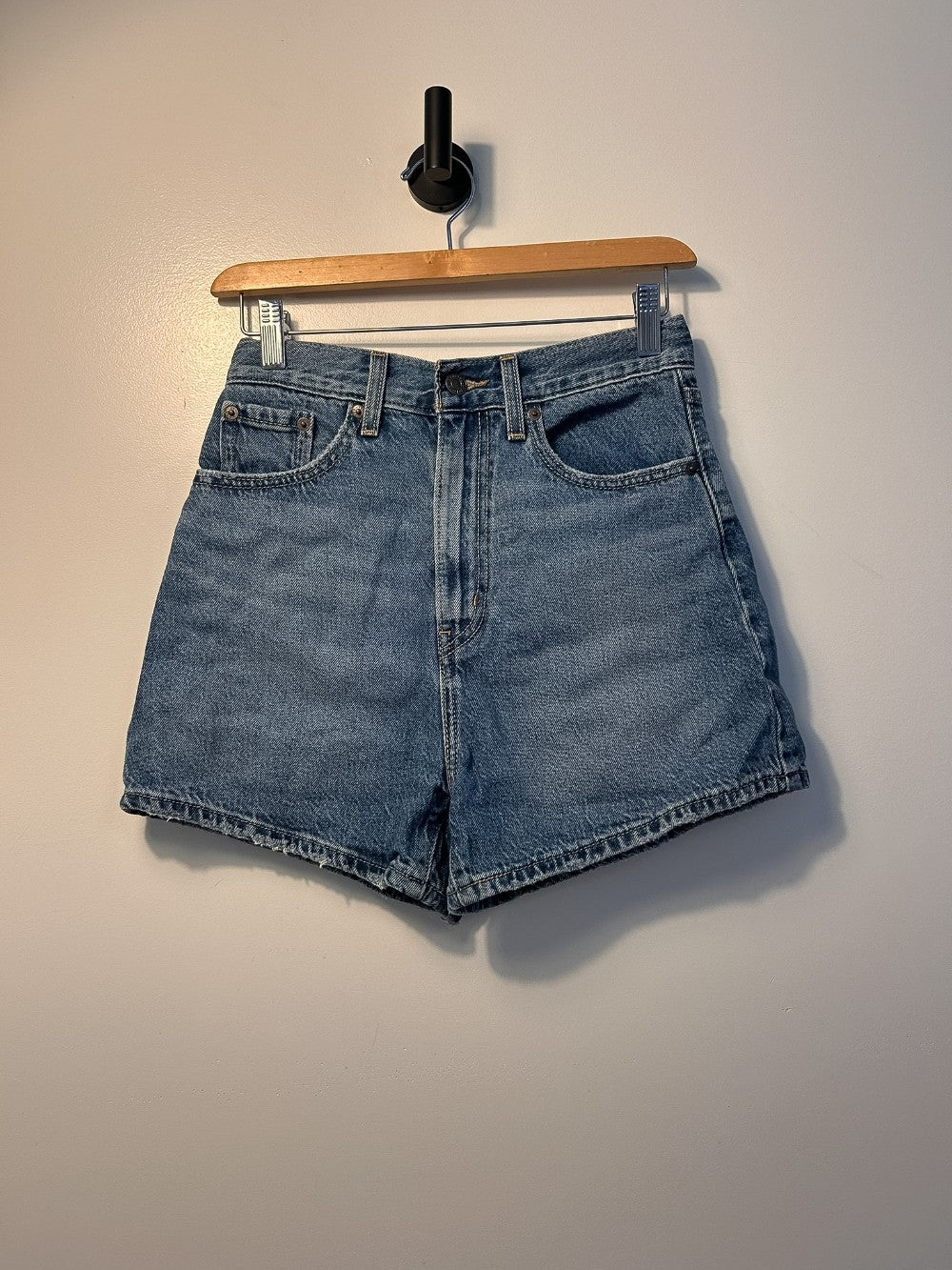 Levis High Loose Shorts - 24|4092