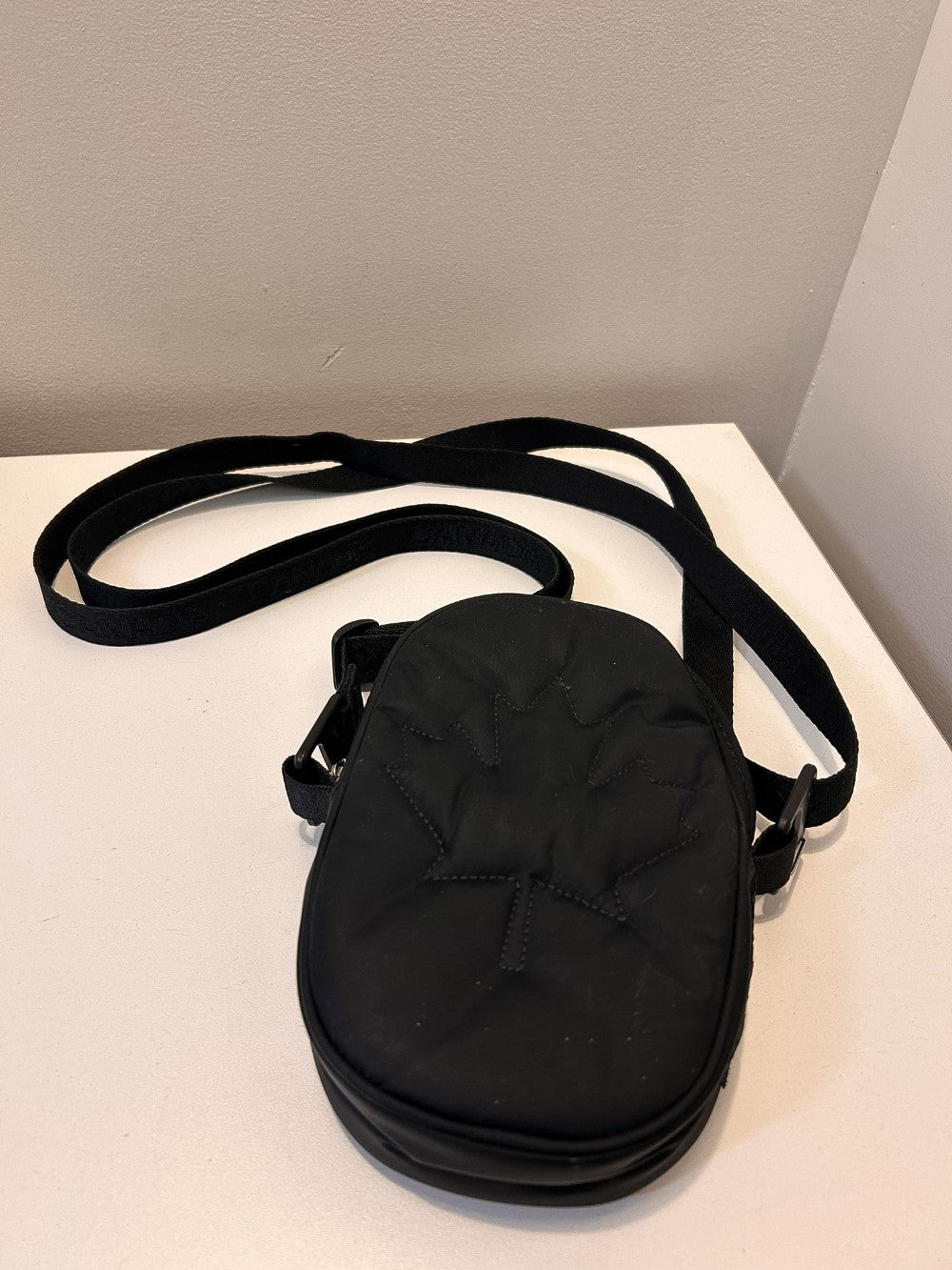 Lululemon Crossbody Bag|5338