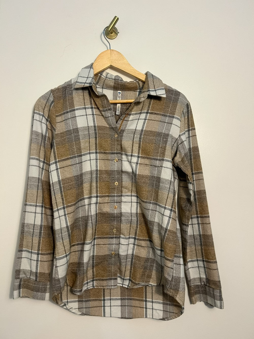 Kuhl Button Up Shirt Small **Reg $120|1092
