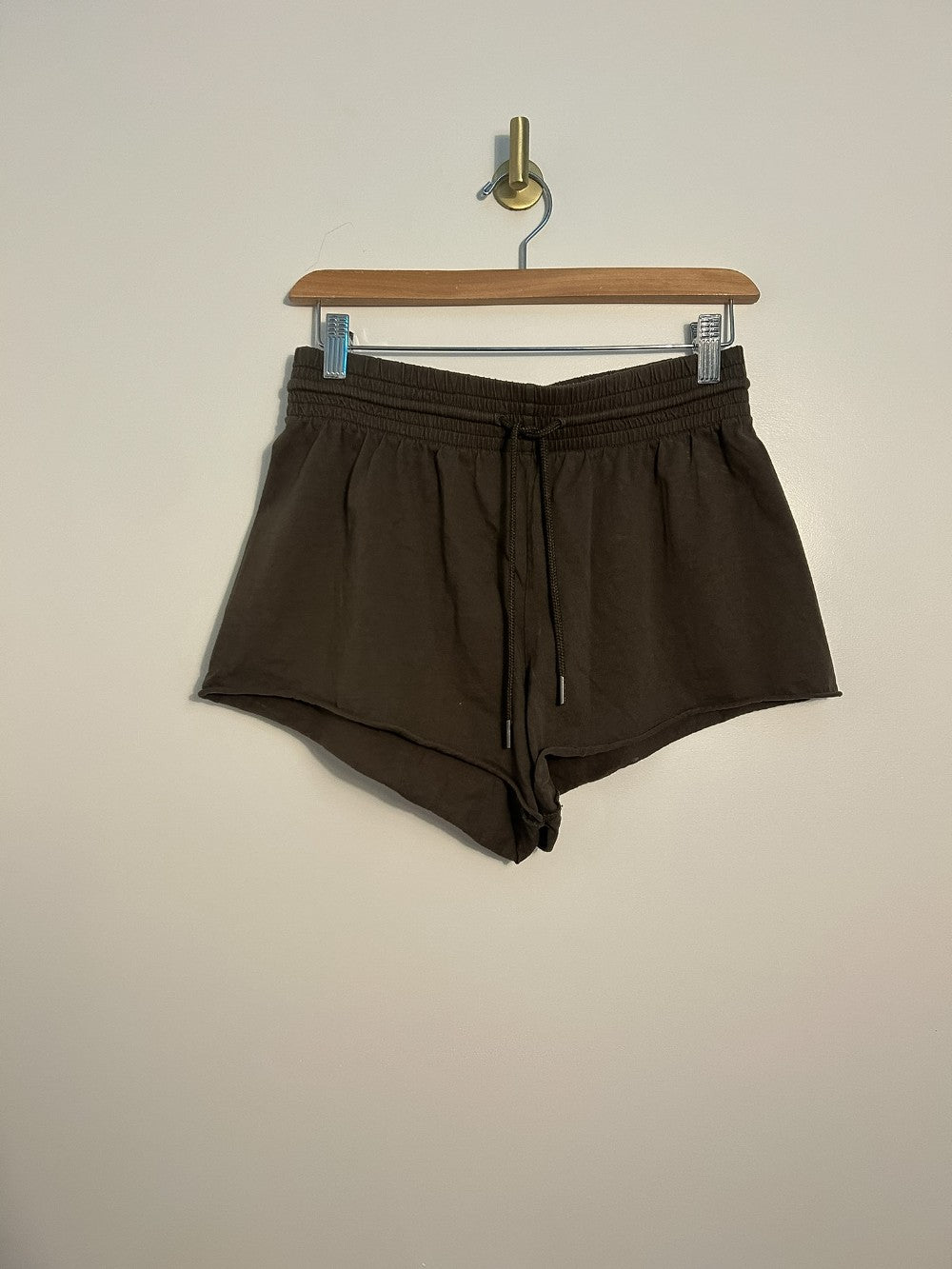 Community Shorts Small|954