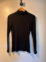 Guess Turtle Neck - S|5235