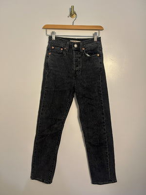 Levis Wedgie Straight Jeans 24|1088