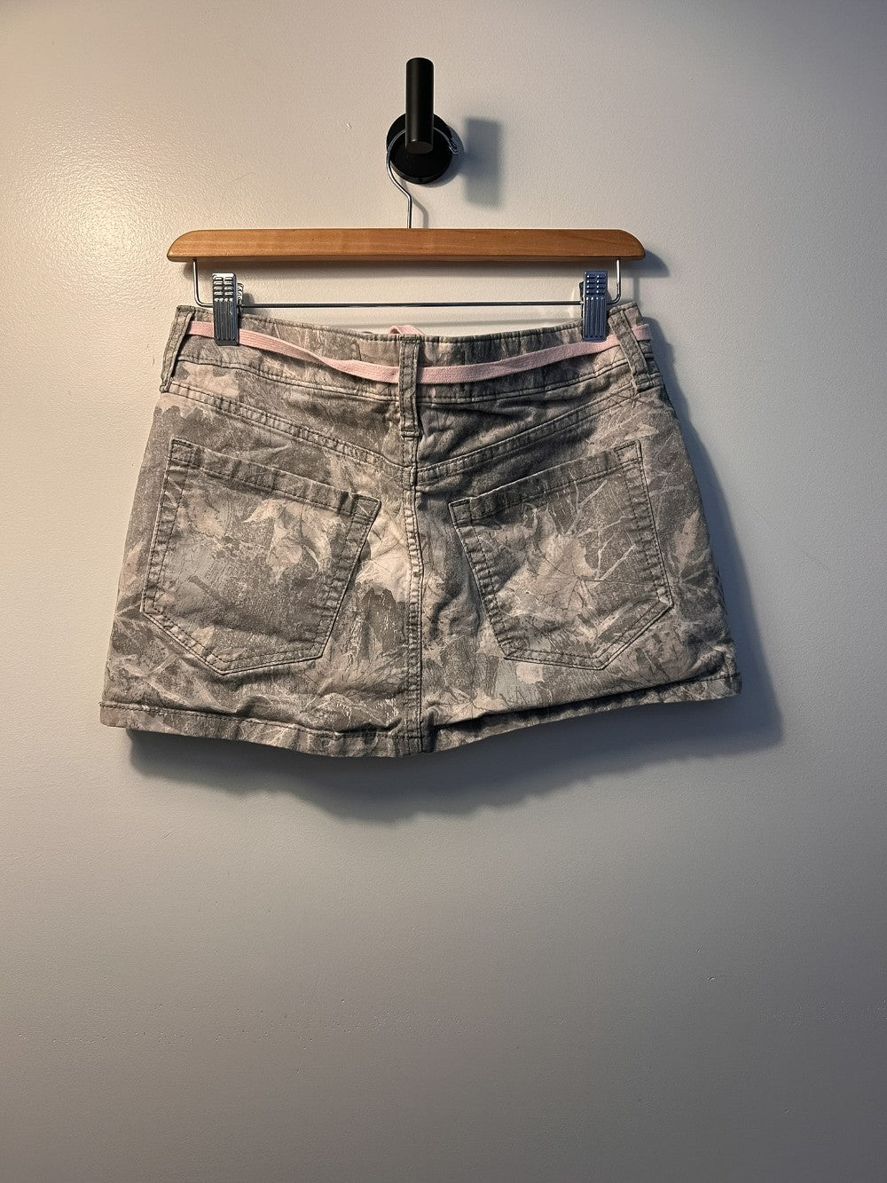 Hollister Mini Skirt - 00|4648