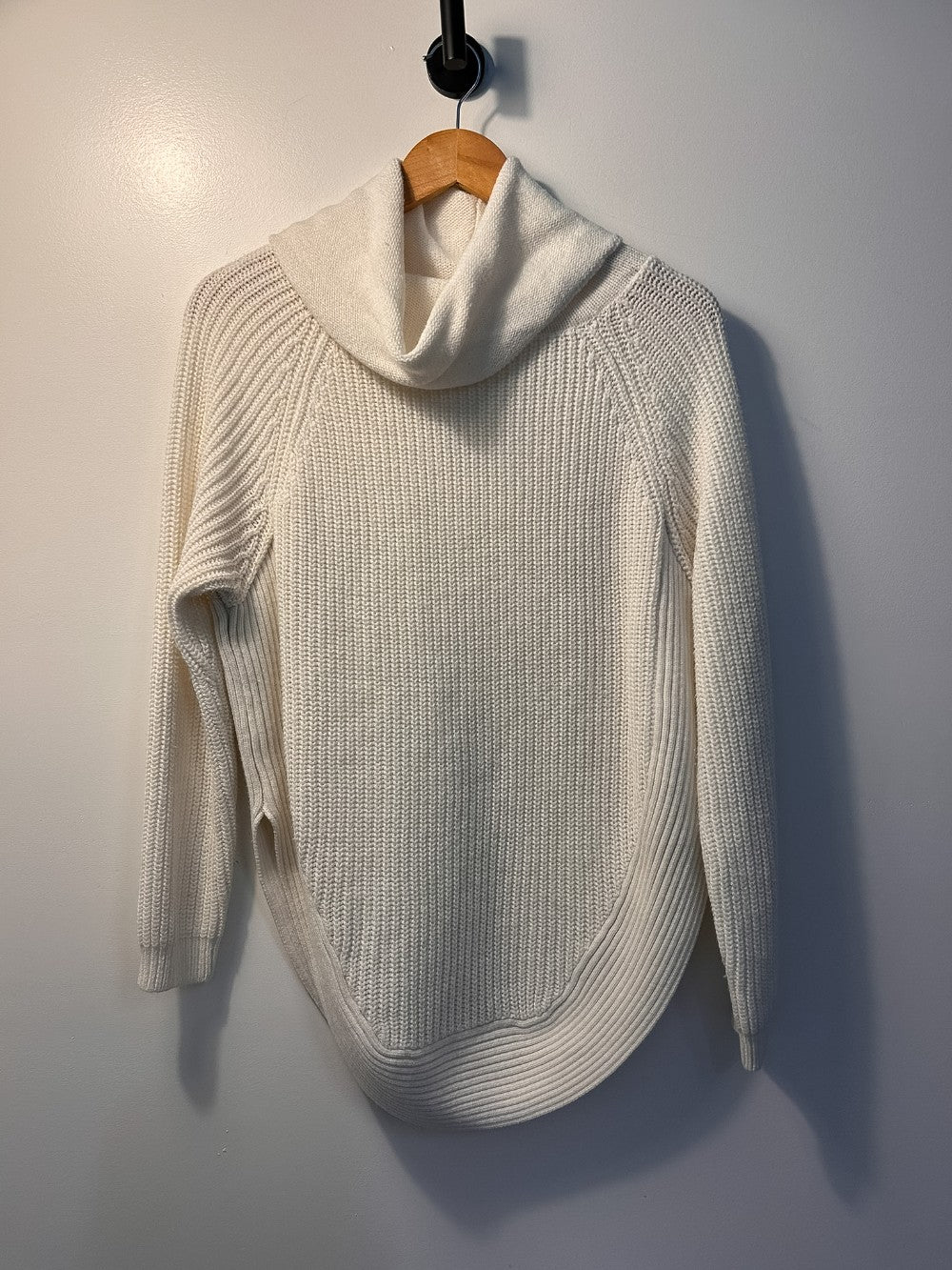 Suzy Shier Sweater - S|4732