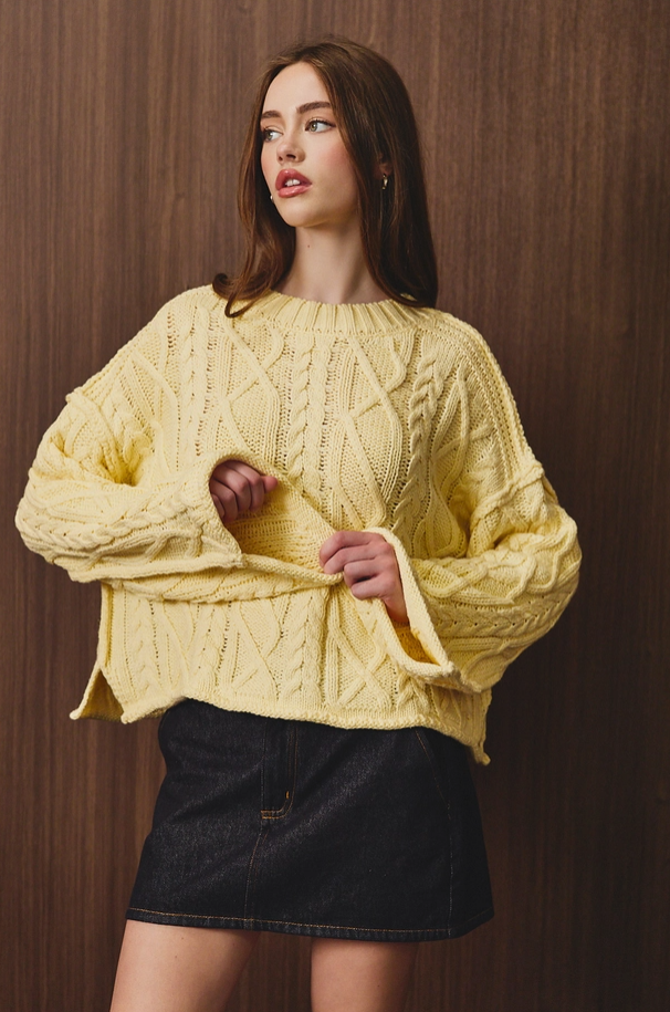 Le Lis - Oversized Cropped Cable Knit Crew Neck Sweater|3706