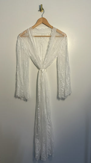 Dazy Lace Gown - L|1876
