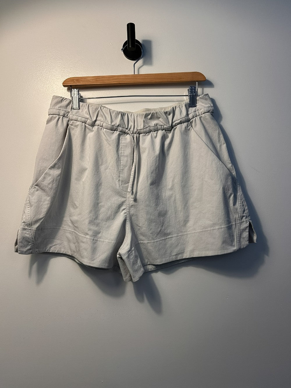 Lululemon Shorts - L|3371