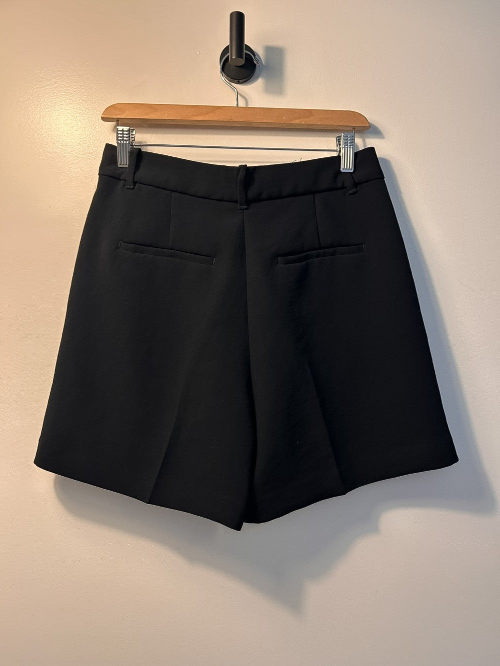 Aritzia Effortless Shorts - 8|4391