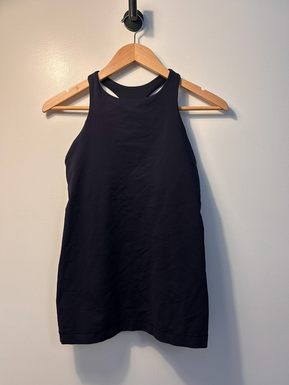 Lululemon Tank Top (No Size Tags Est. 6)|3379