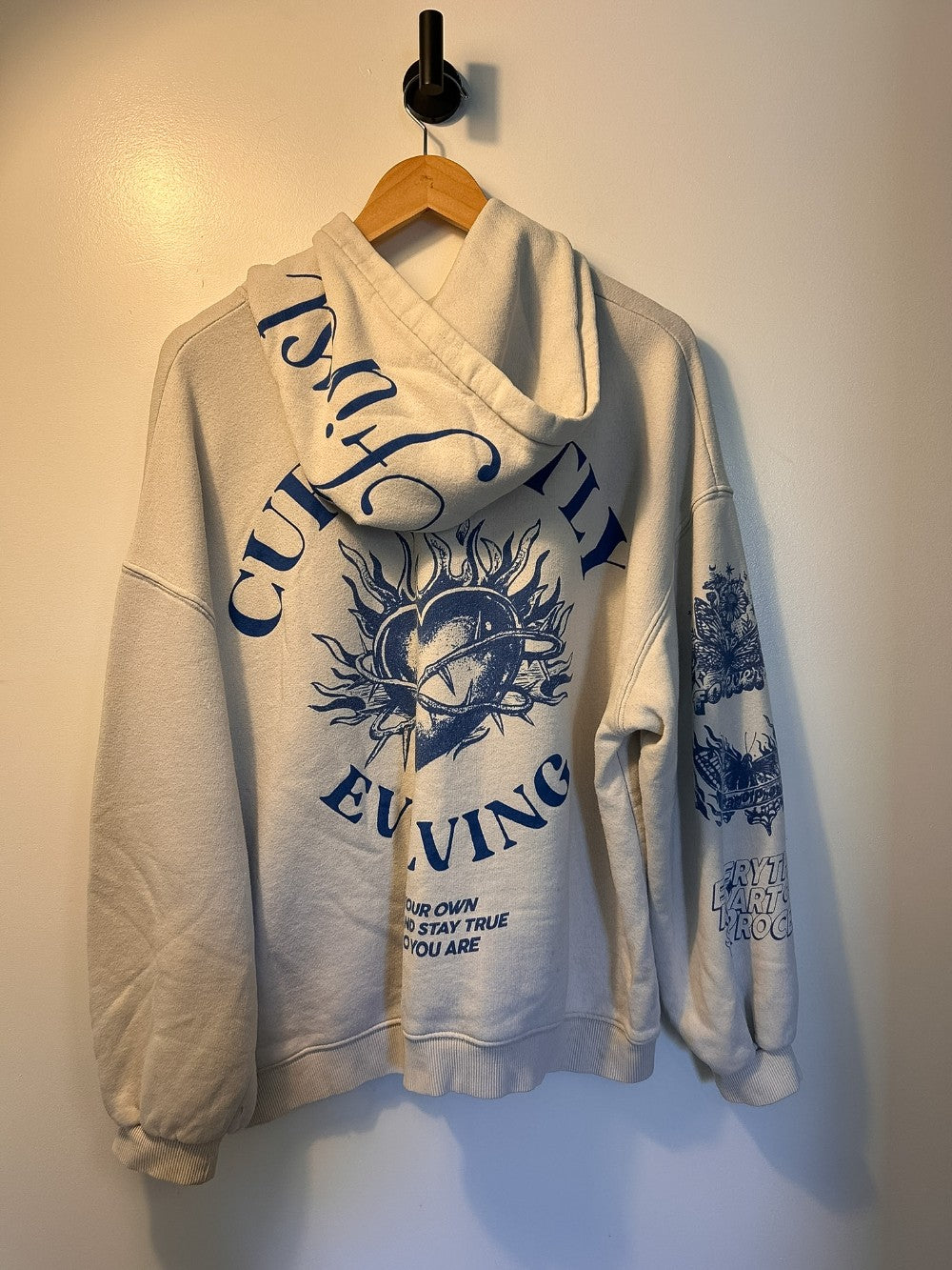 Bershka Hoodie - M *Imperfections|5388