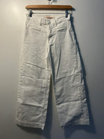 Levis Ribcage Crop Jeans- 25|4244