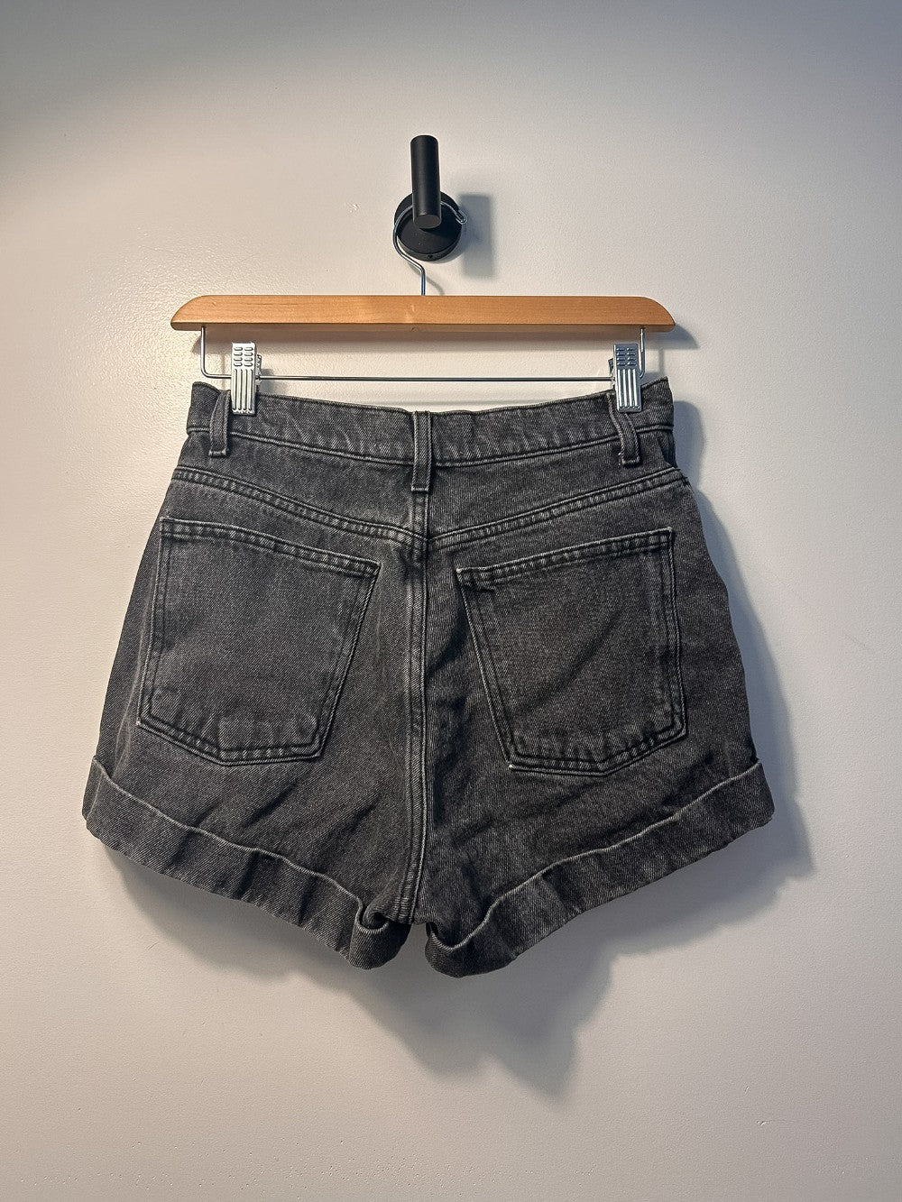 American Apparel Shorts Size 27|3463