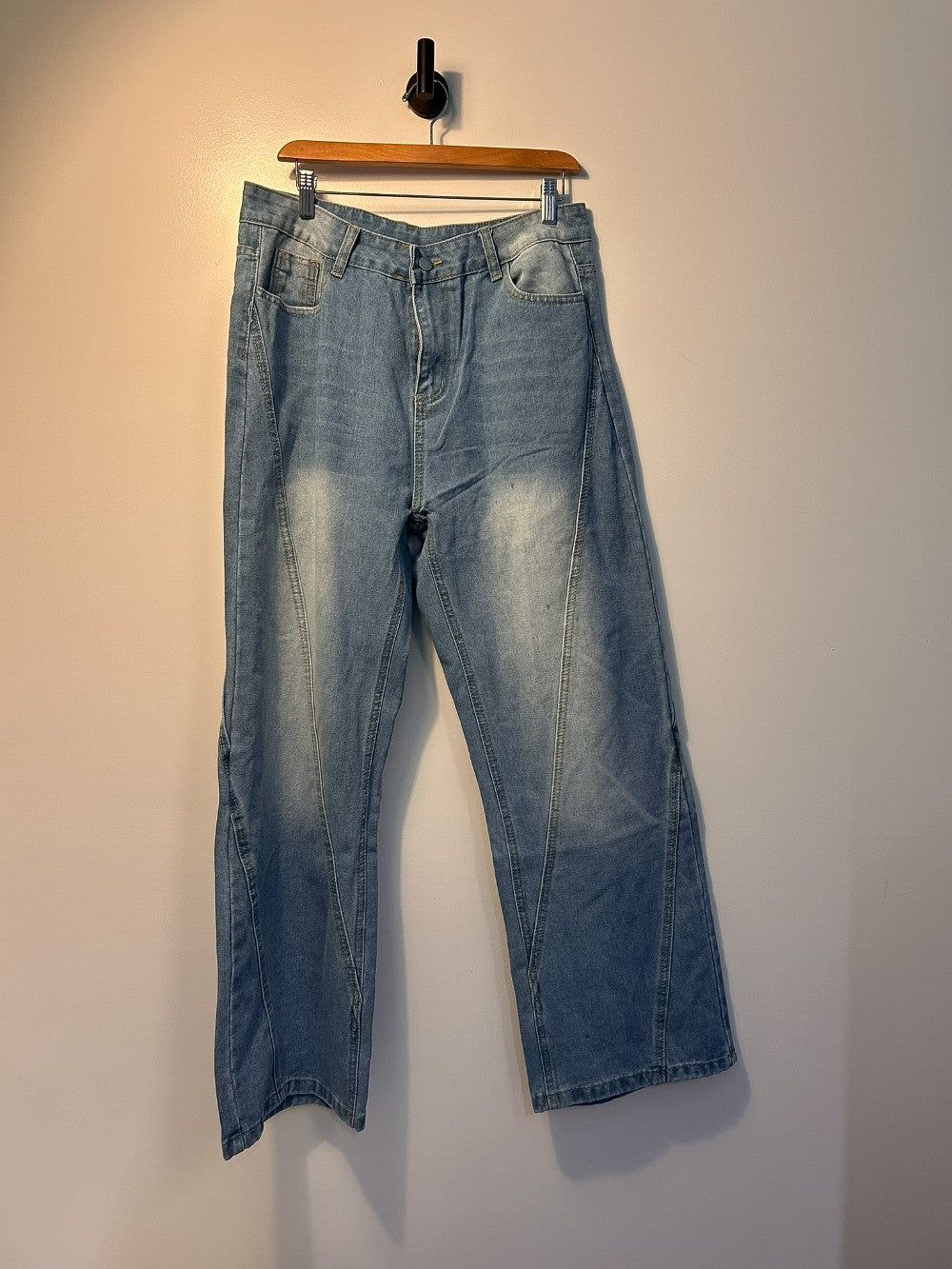 Jeans (No Size Tag Est. 29/30)|4104