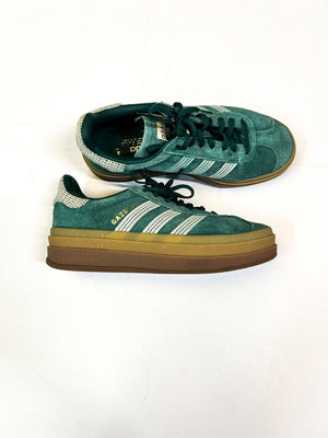 Adidas Gazelle Shoes 6.5|1378