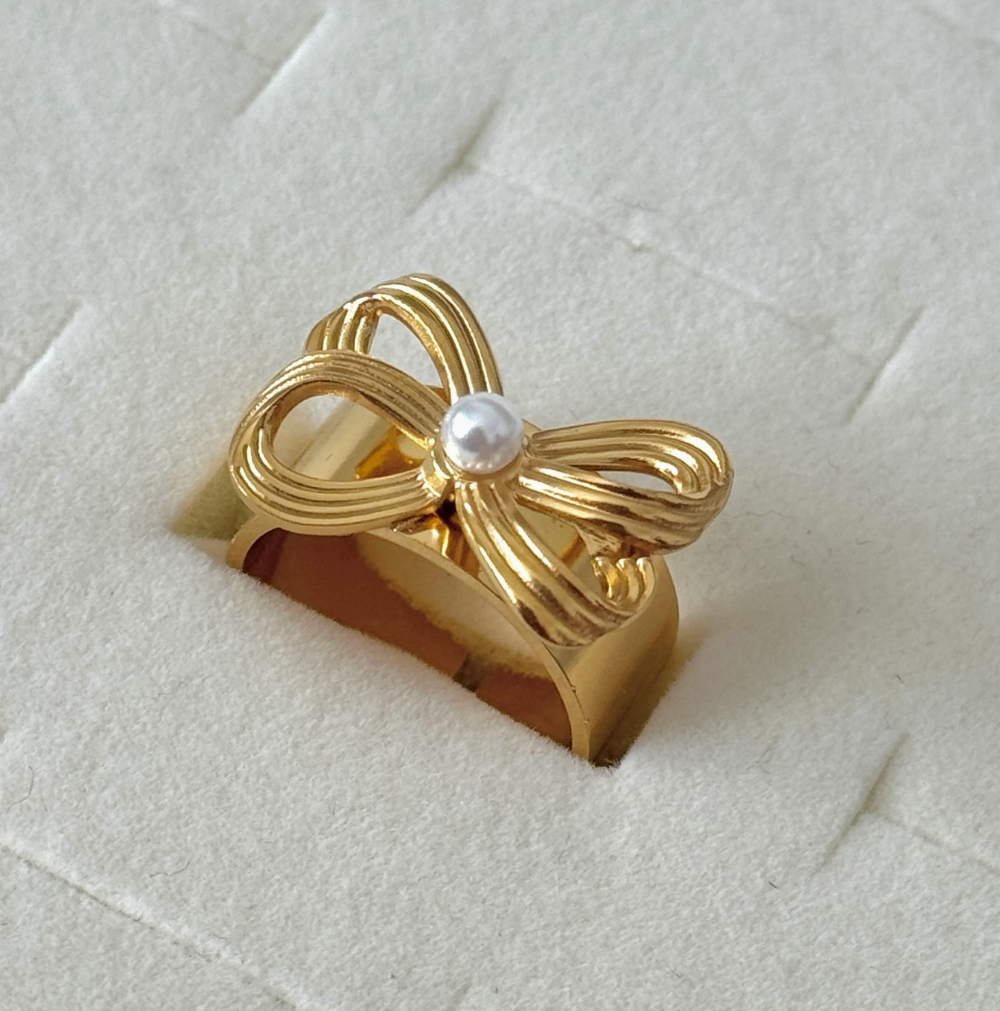 Namaste Jewelry - Bow Pearl Ring|1846