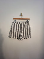 Le Lis Shorts  - XS|2068