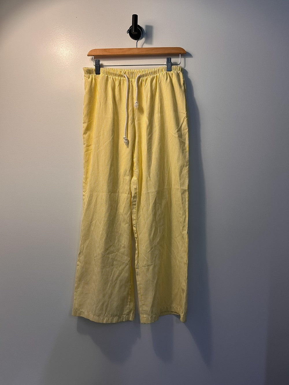 Pants Size Medium|4559