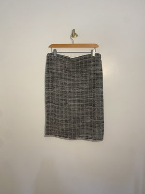 MAX Studio Skirt Large **NEW WITH TAGS|689