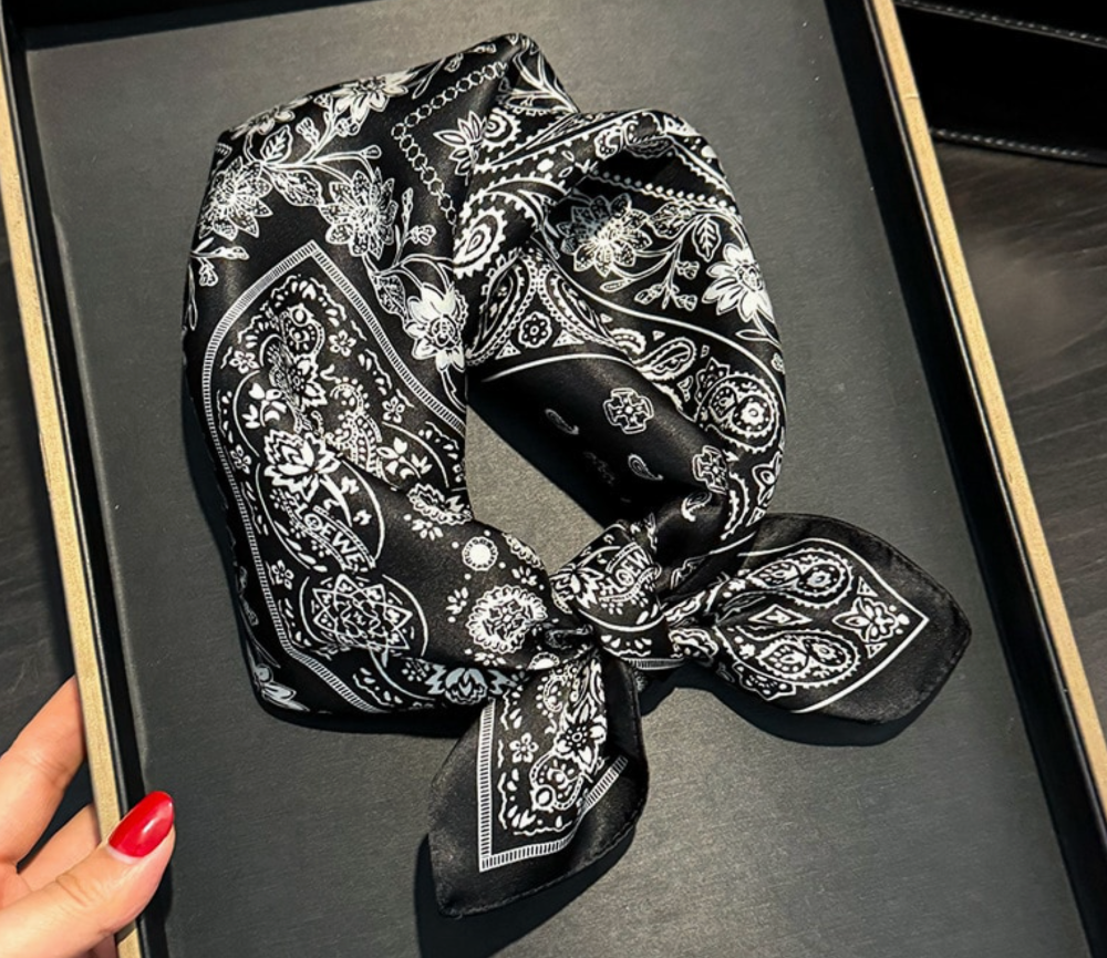Lady June - Paisley Silk Scarf | 100% Mulberry Silk|1823