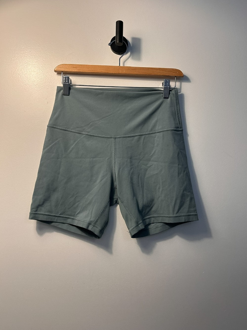 Lululemon Biker Shorts - 8|4320
