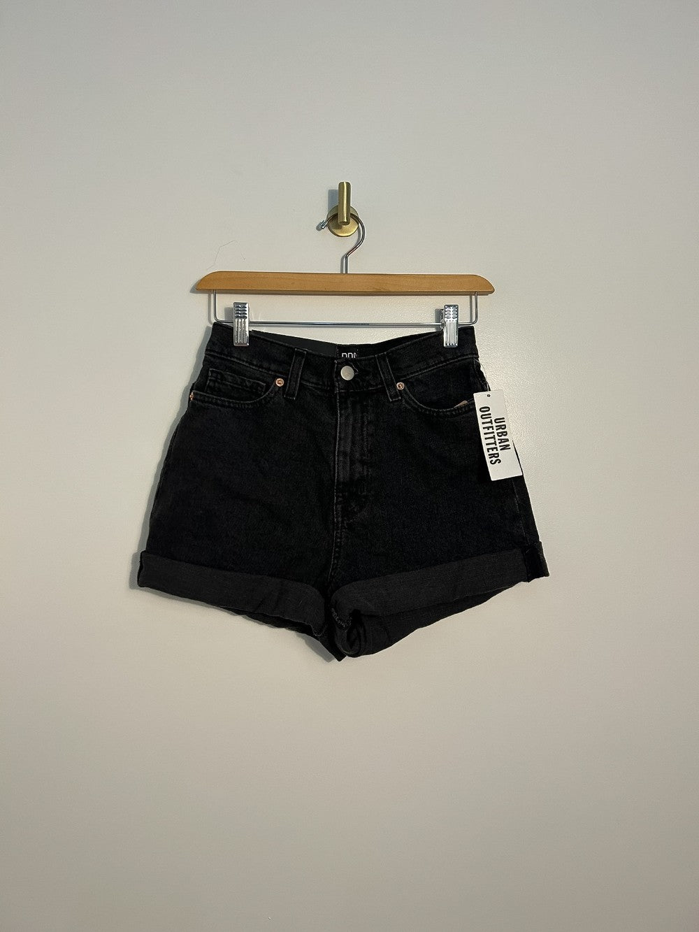 BDG Shorts **New With Tags 25|634