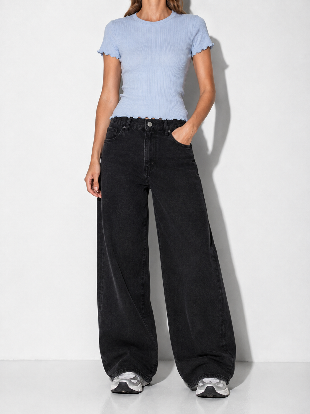 Pieces - Black Wash Wide Leg Jeans