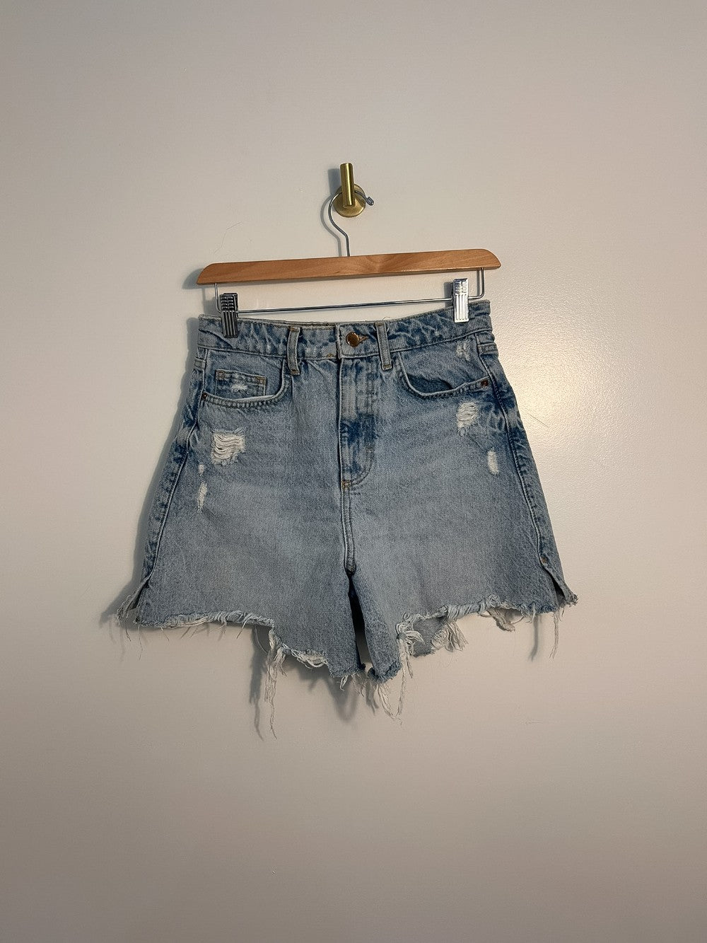 Zara Shorts Size 4|2215