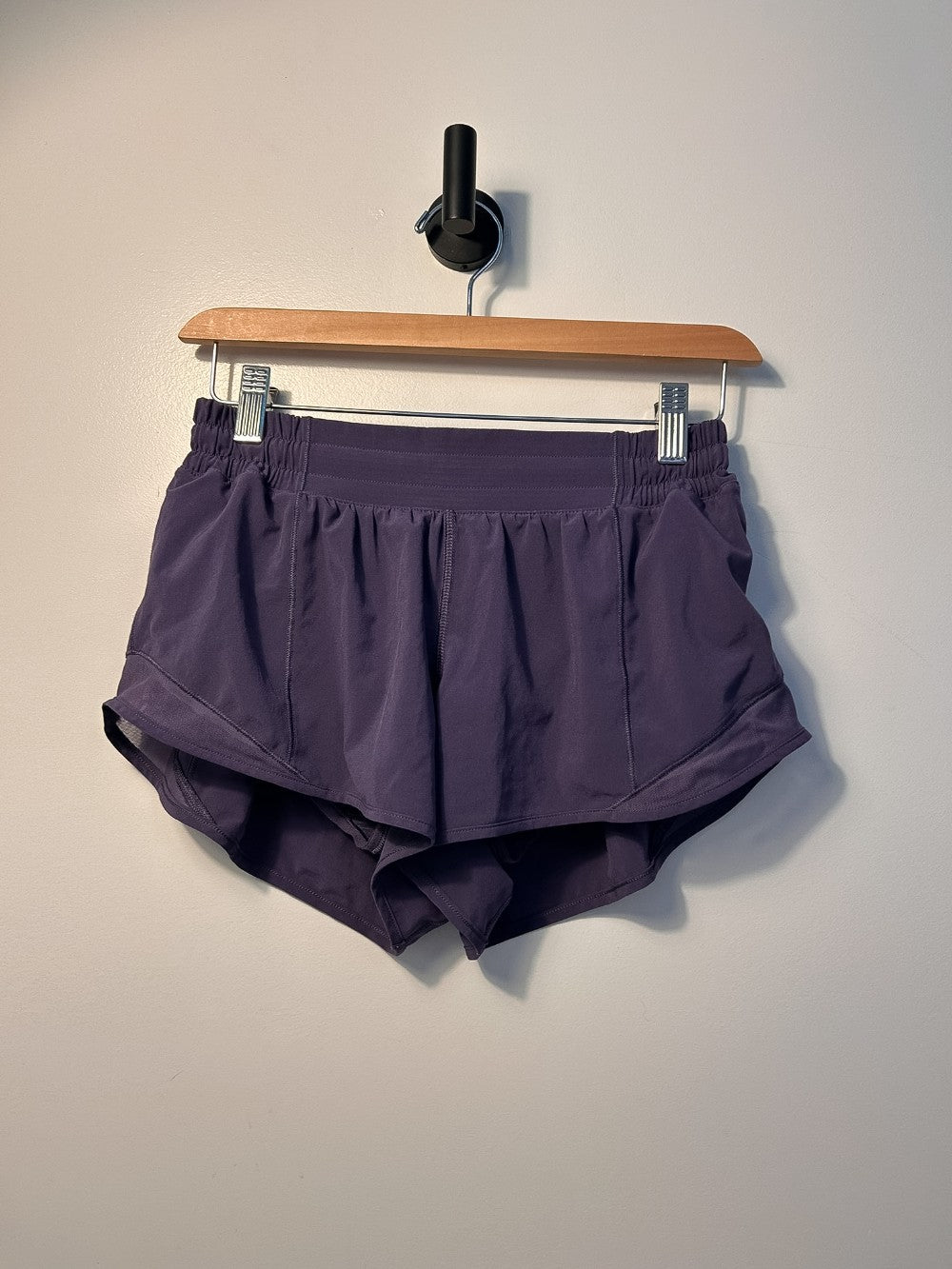 Lululemon Shorts - 6|4085