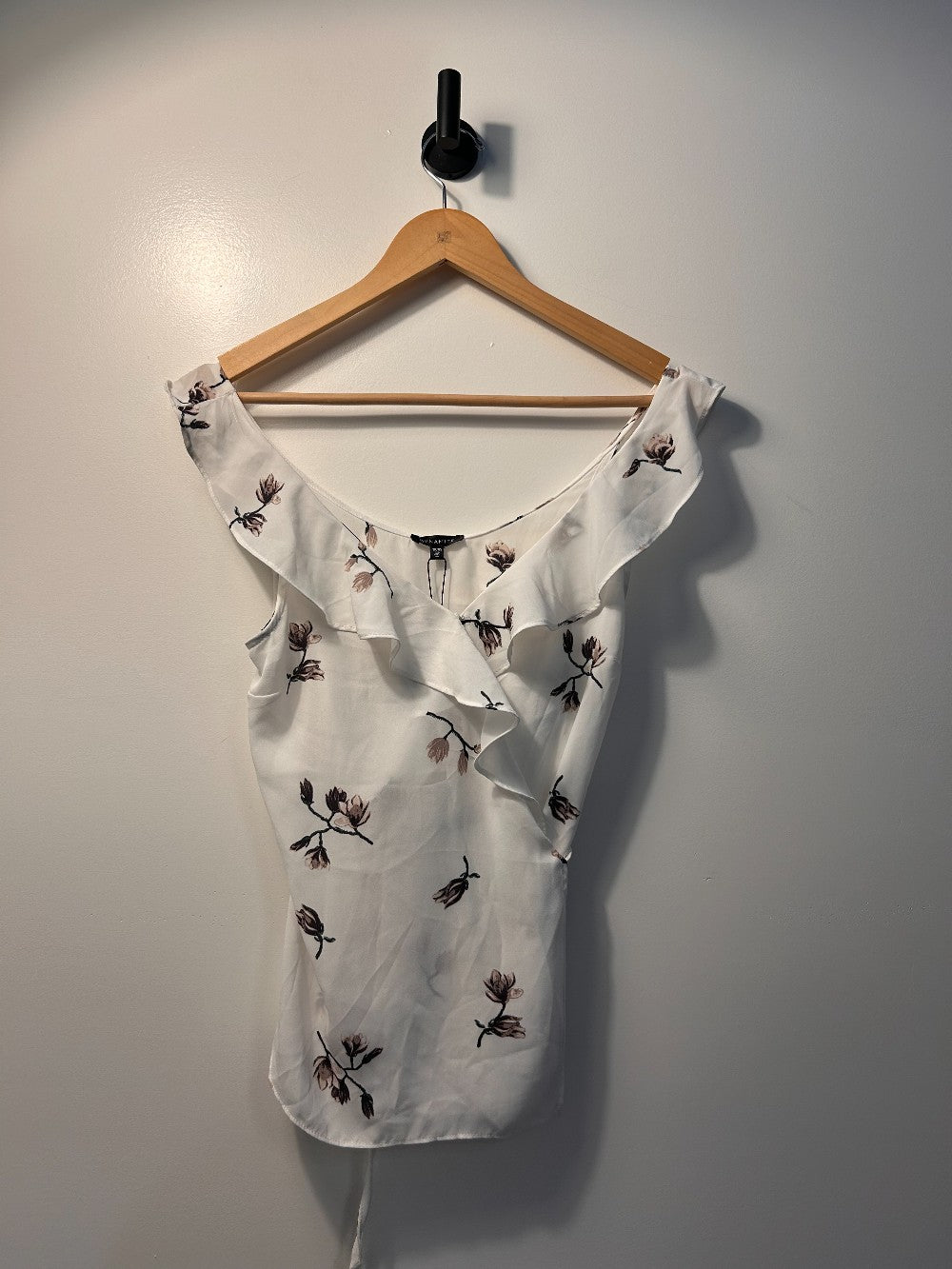 Dynamite Top XS *NWT|3146