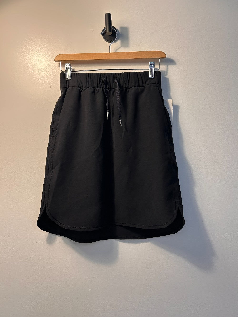 Lulu Skirt  Small NWT $88|4216