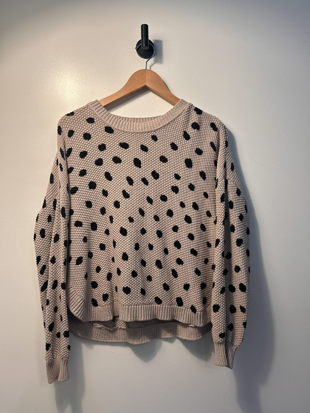 Jackson Rowe Sweater - Medium **Reg $73|3493