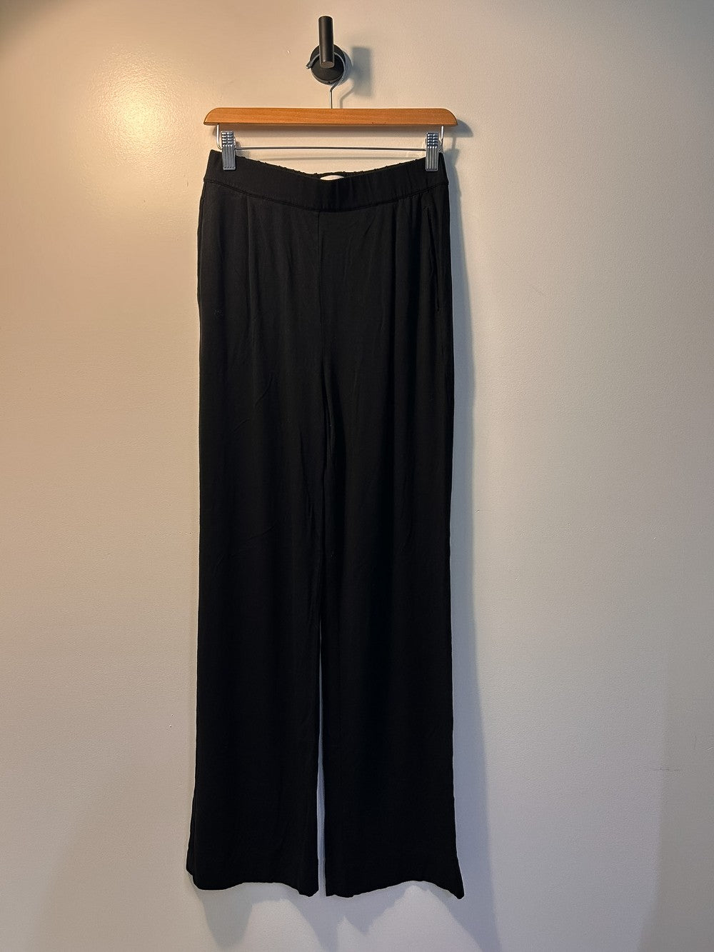 Tkees Pants Small *Reg $320|4463