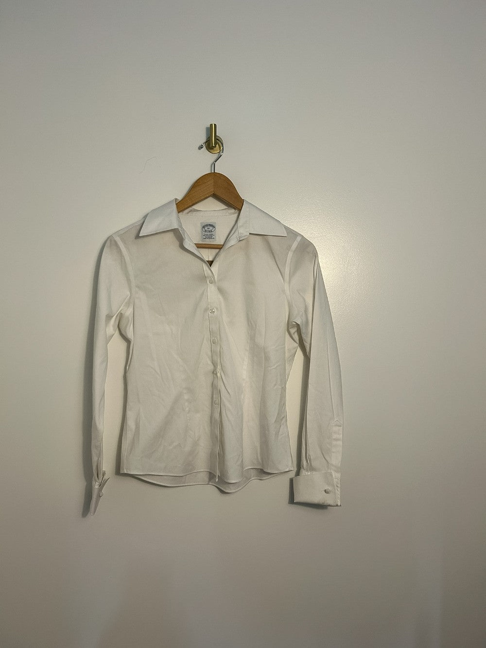 Brothers Button Up Shirt Small|668