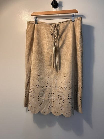 Danier Suede Skirt - Size 10 **Imperfection|5296