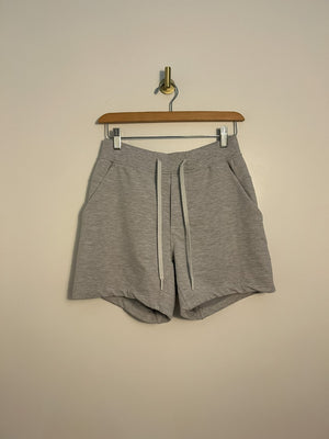 Lululemon Shorts Small|940