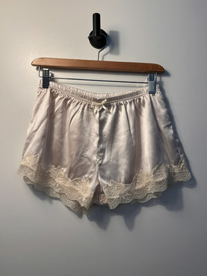 Pretty Garbage -Lace Trim Shorts - S *DAMAGED|4881