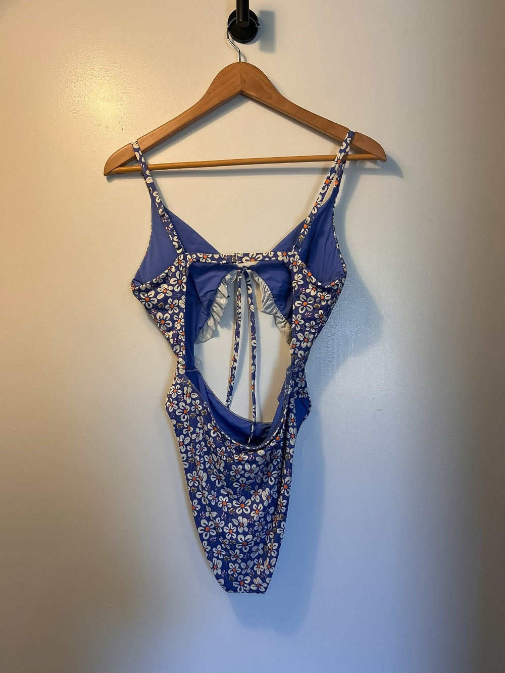 Dippin Daisys Swimsuit - L|3952